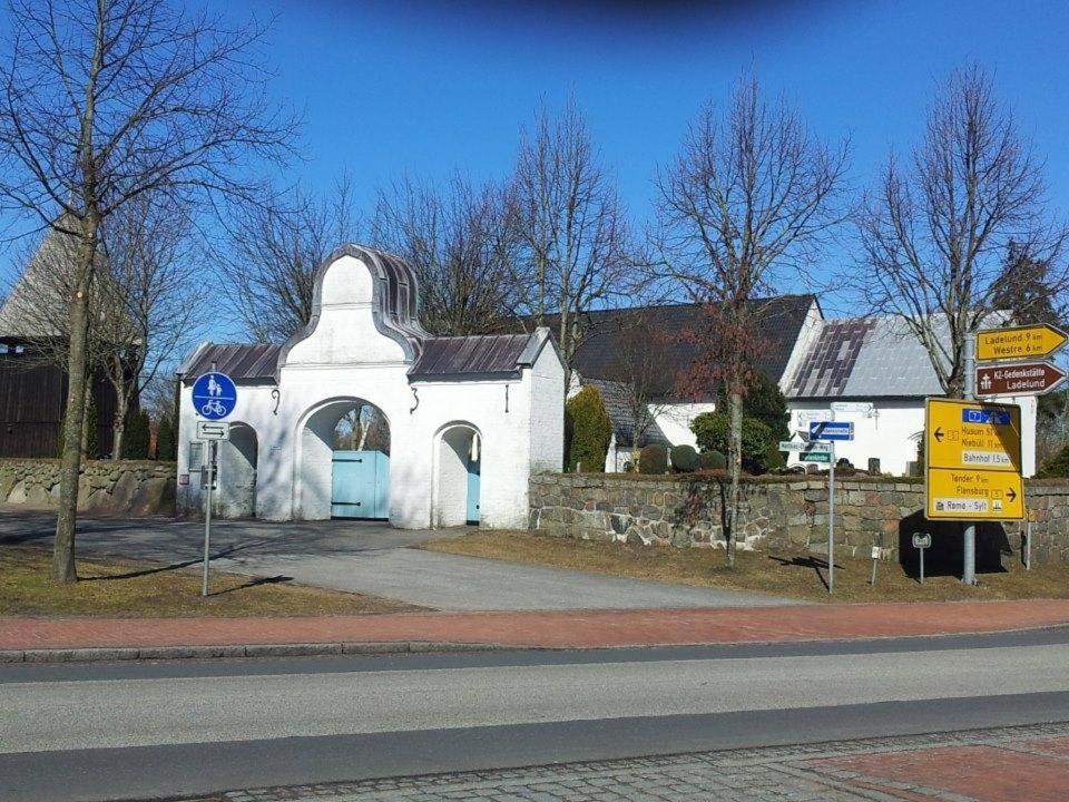 Tetens Gasthof Suederluegum Luaran gambar